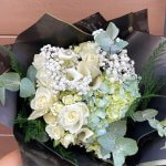 BOUQUET OF WHITE MIXED FLOWERS - 1