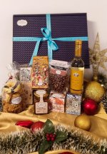 JINGLE HAMPER 2025